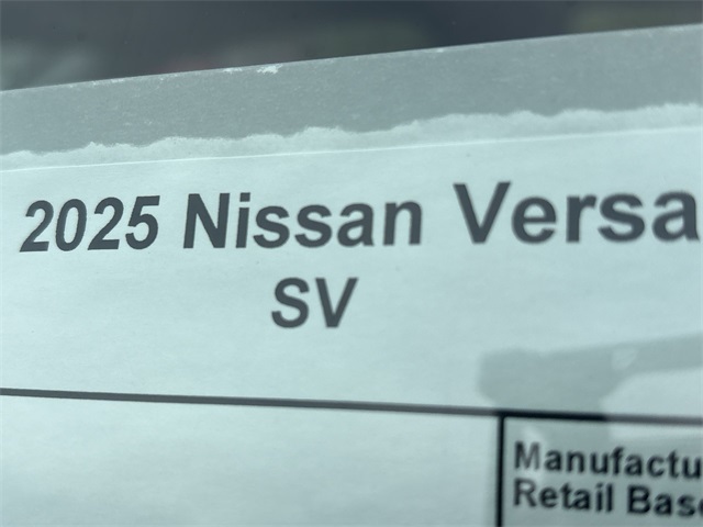 Vehicle image 25 of 40