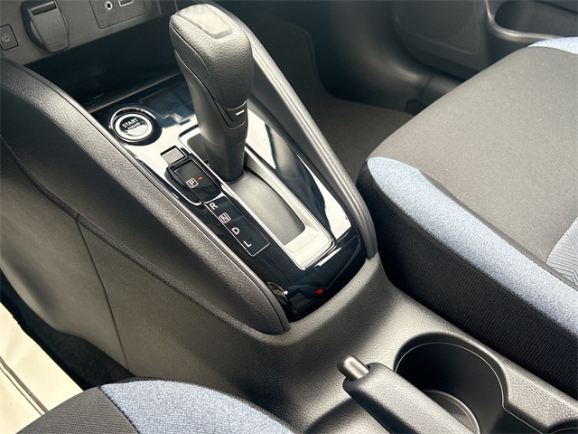 Vehicle image 20 of 40