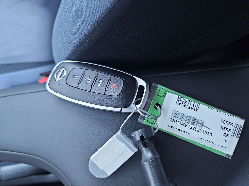 2025 Nissan Versa SV Image 25 of 29