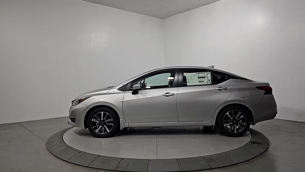 2025 Nissan Versa SV Image 28 of 29