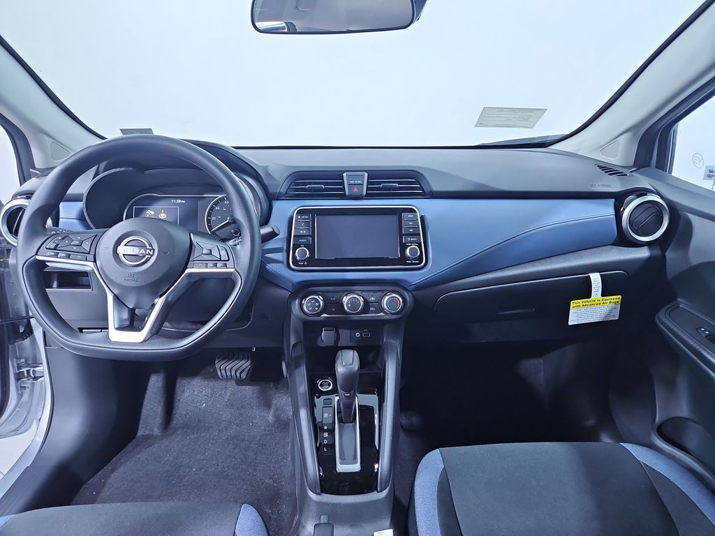 2025 Nissan Versa SV Image 14 of 29