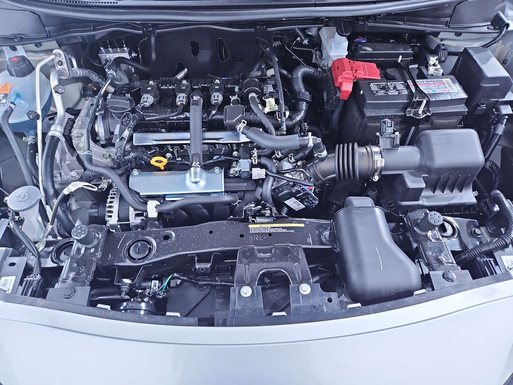 2025 Nissan Versa SV Image 8 of 29