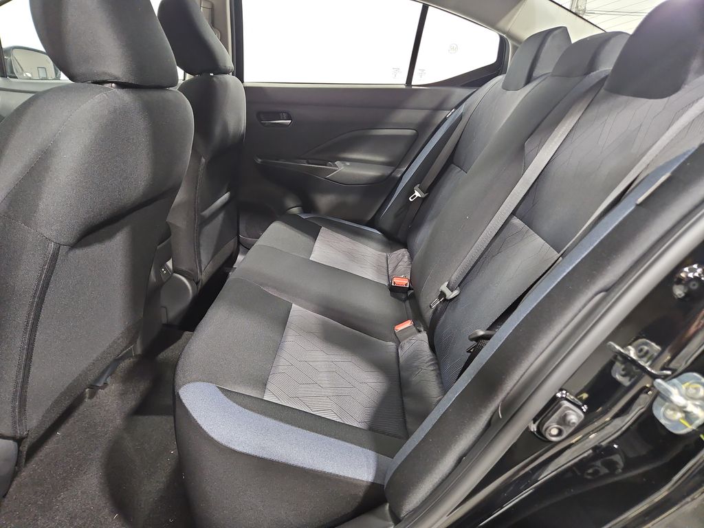 2025 Nissan Versa SV Image 13 of 29