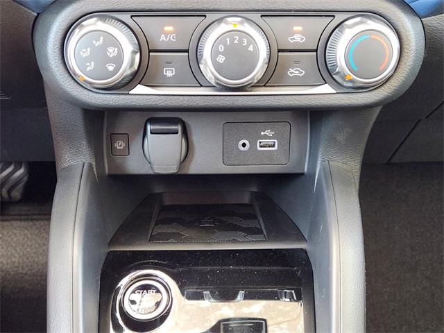 Vehicle image 21 of 21