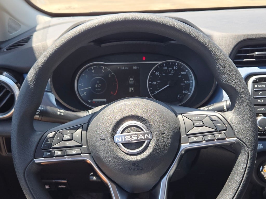 Vehicle image 26 of 28