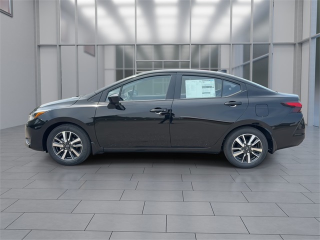 Vehicle image 10 of 37