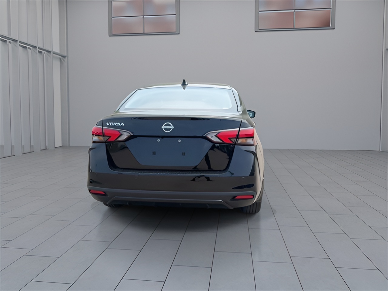 Vehicle image 35 of 37