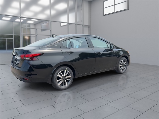 Vehicle image 6 of 37