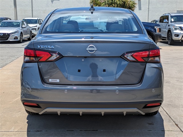2025 Nissan Versa SV Image 7 of 28