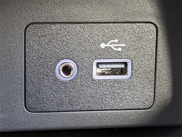 2025 Nissan Versa SV Image 26 of 28