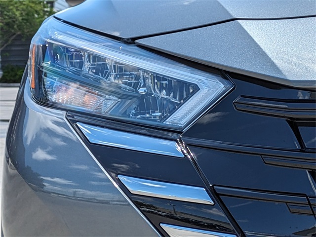 2025 Nissan Versa SV Image 28 of 28