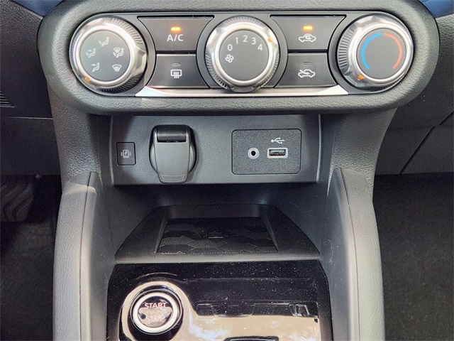 Vehicle image 21 of 21