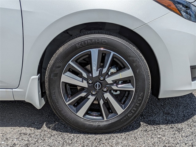 2025 Nissan Versa SV Image 10 of 28