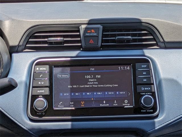 2025 Nissan Versa SV Image 18 of 28