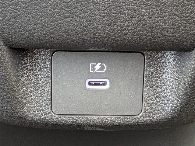 2025 Nissan Versa SV Image 22 of 28