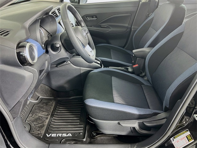 Vehicle image 31 of 32