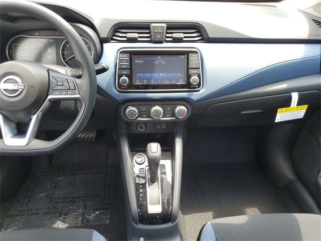 Vehicle image 25 of 28