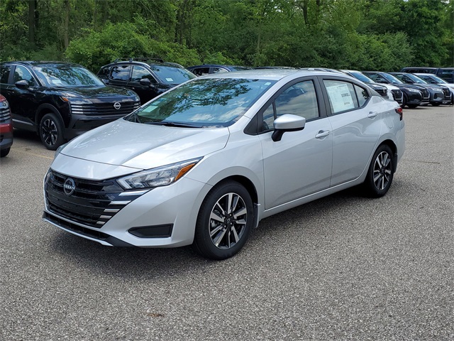 Vehicle image 1 of 28