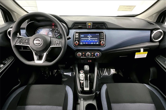 Vehicle image 7 of 43