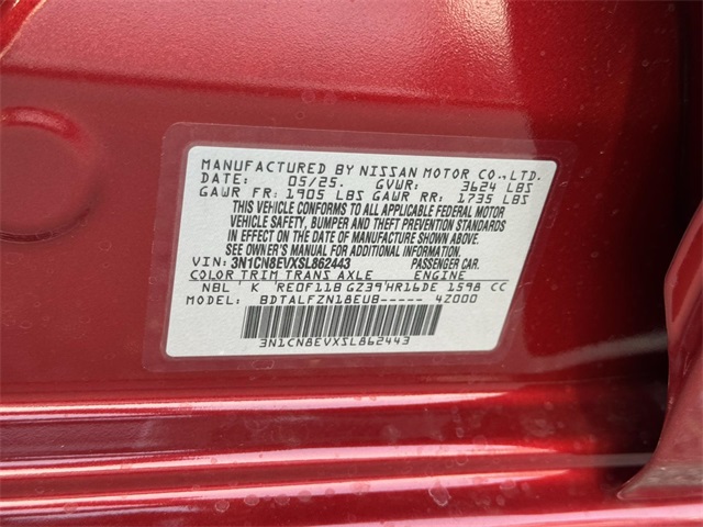 Vehicle image 17 of 18