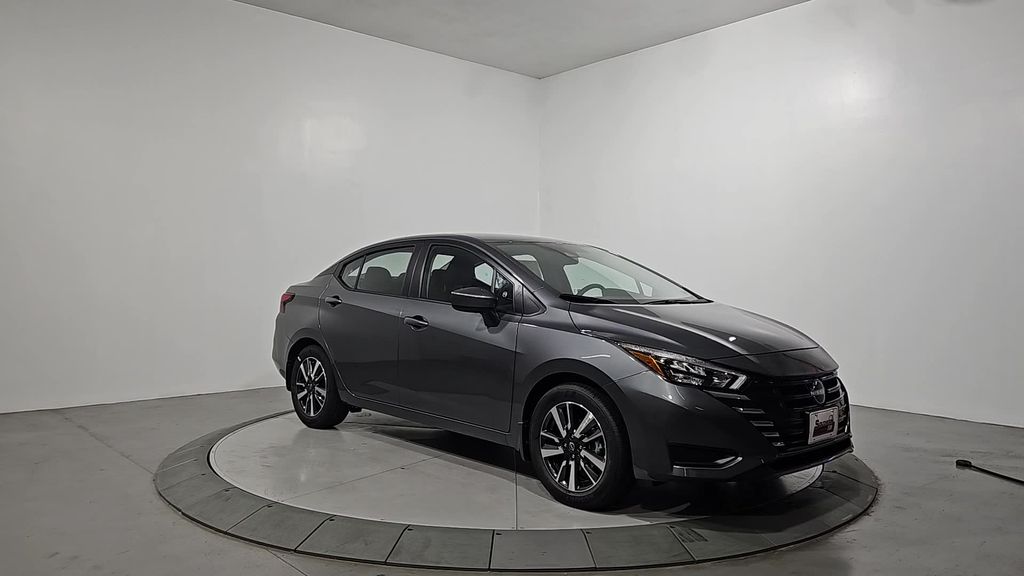 2025 Nissan Versa SV Image 3 of 29