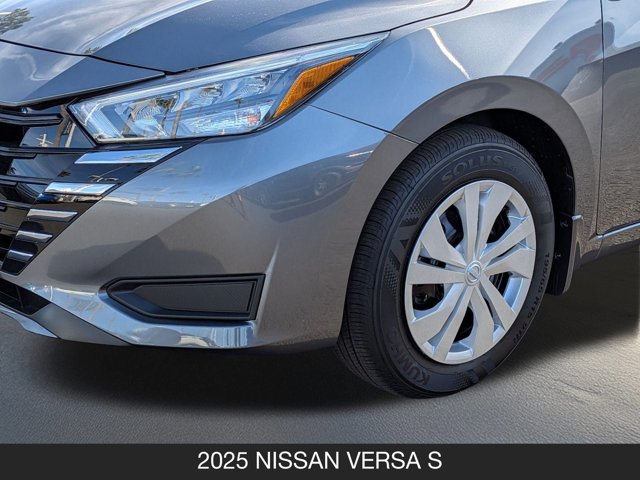 2025 Nissan Versa S Image 8 of 18
