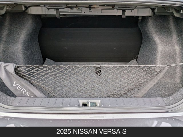2025 Nissan Versa S Image 10 of 19