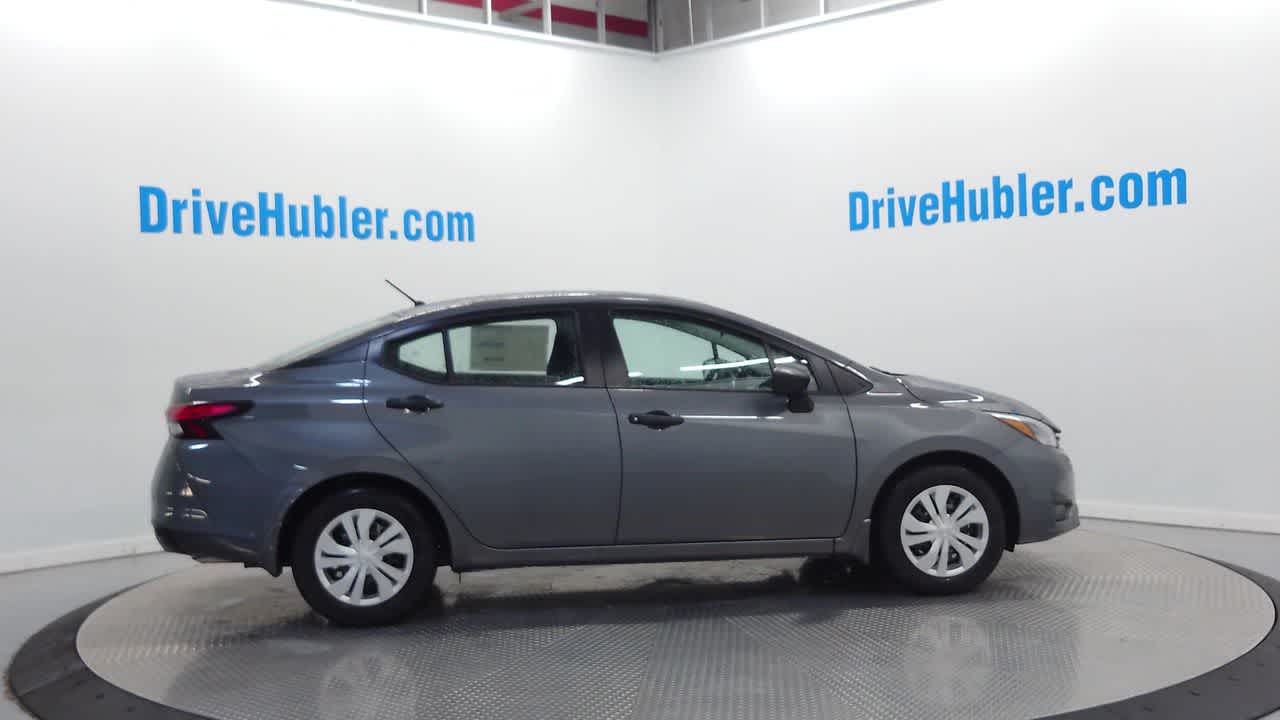 Vehicle image 5 of 40