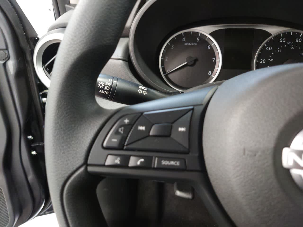 Vehicle image 20 of 40