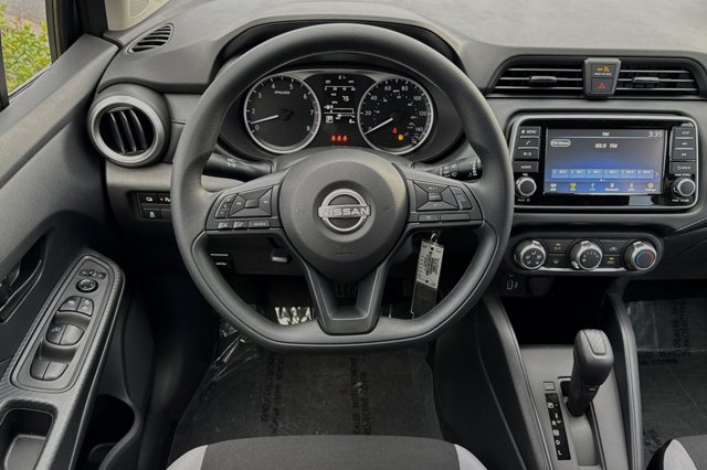 2025 Nissan Versa S Image 10 of 22