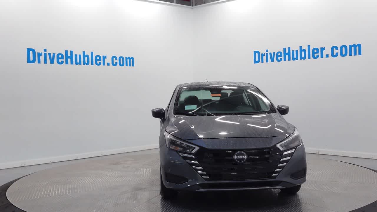 Vehicle image 4 of 41