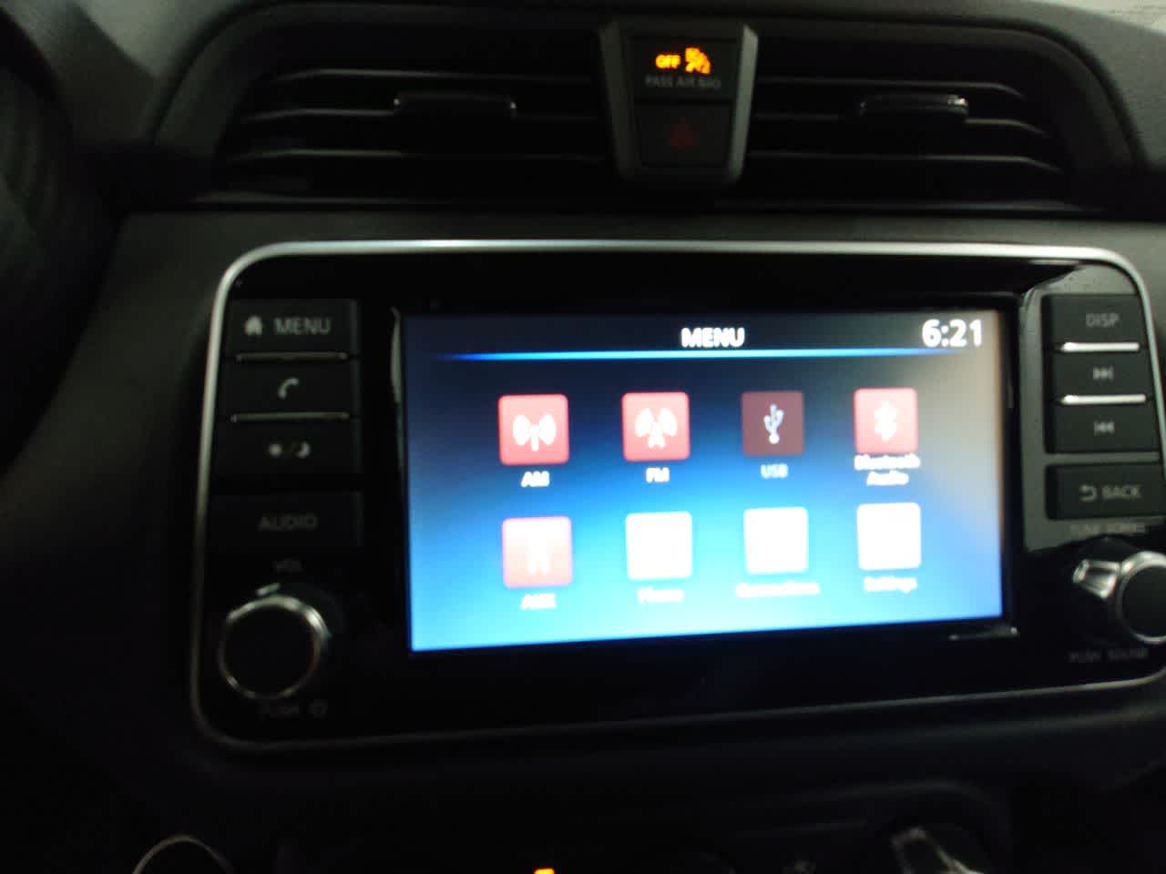 Vehicle image 24 of 41