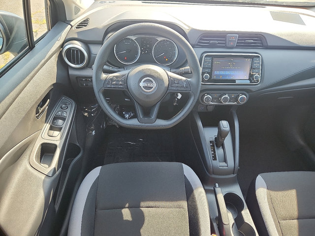 Vehicle image 8 of 16