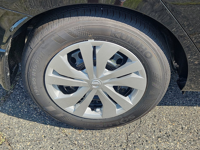 Vehicle image 5 of 16