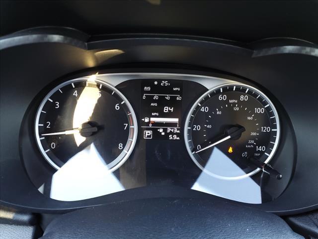Vehicle image 11 of 13