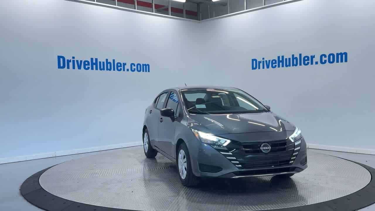 Vehicle image 38 of 40