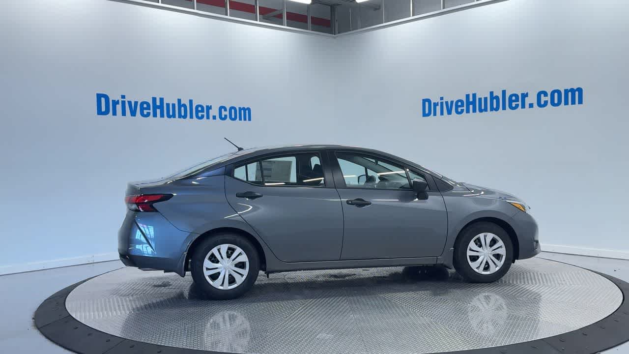 Vehicle image 5 of 40