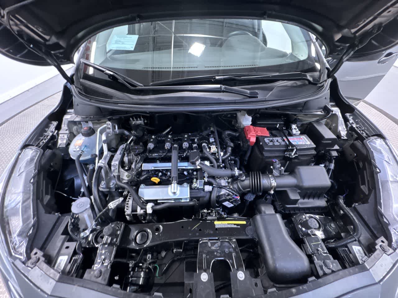 Vehicle image 9 of 40