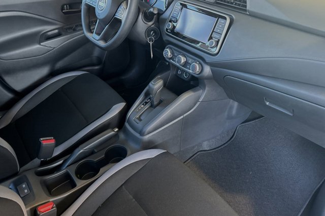 2025 Nissan Versa S Image 12 of 25