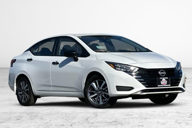 2025 Nissan Versa S Image 1 of 25