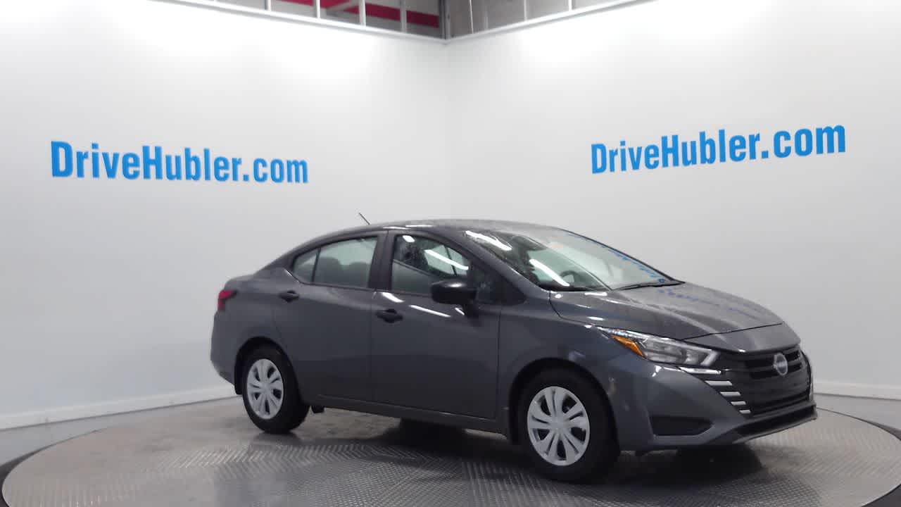 Vehicle image 3 of 40