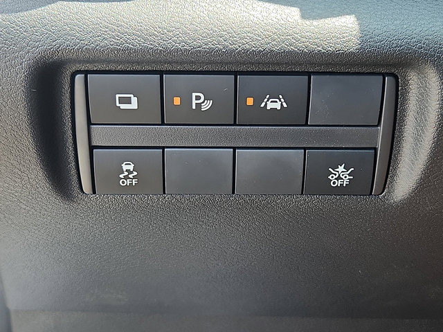 2025 Nissan Versa S Image 17 of 18