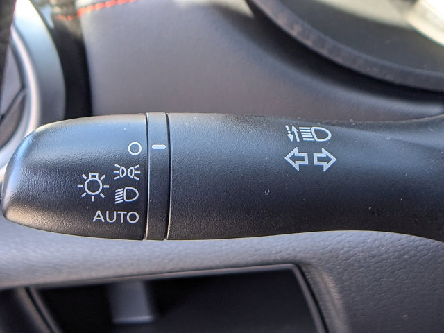Vehicle image 26 of 27