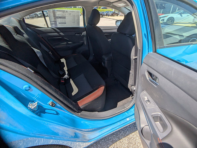 Vehicle image 24 of 27