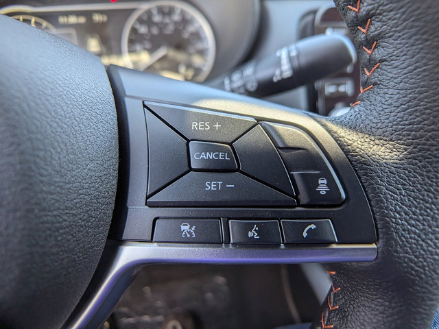 Vehicle image 19 of 27