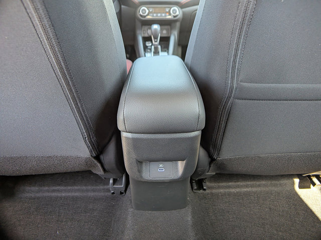 Vehicle image 22 of 27