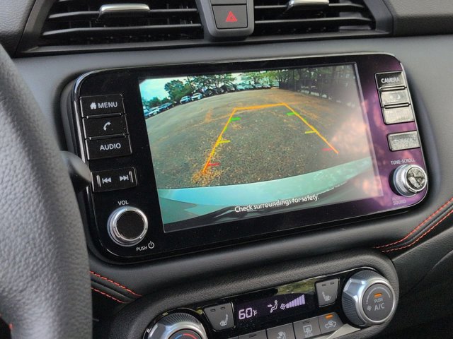 2025 Nissan Versa SR Image 10 of 15