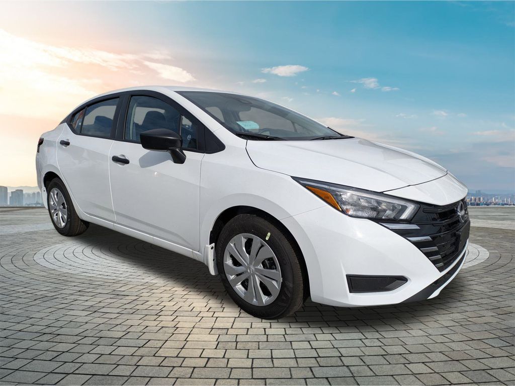 2025 Nissan Versa S Image 4 of 24