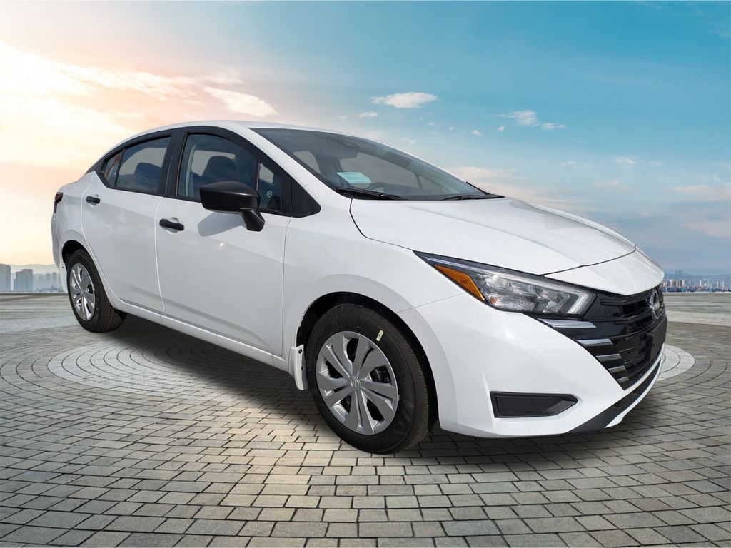 2025 Nissan Versa S Image 3 of 24