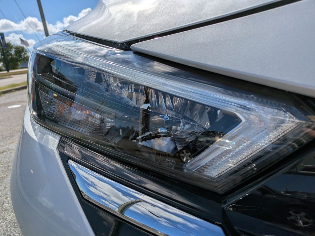 2025 Nissan Versa S Image 23 of 24